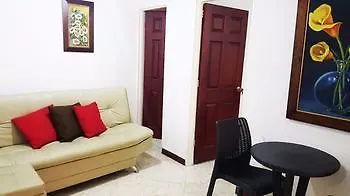 Alojamientos La Victoria Medellin Apartment
